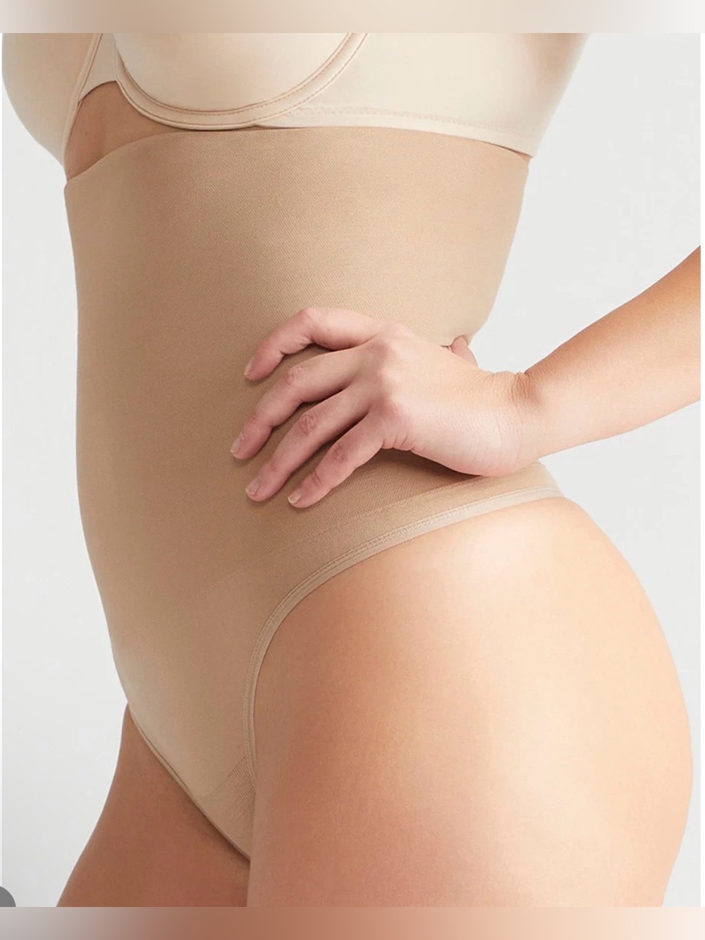 Yummie Nude Seamless Solutions High Waist Shaping Thong Size Small